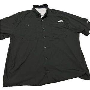 Men’s 3XL Columbia black shirt good condition